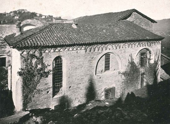 Il chiostro di San Francesco